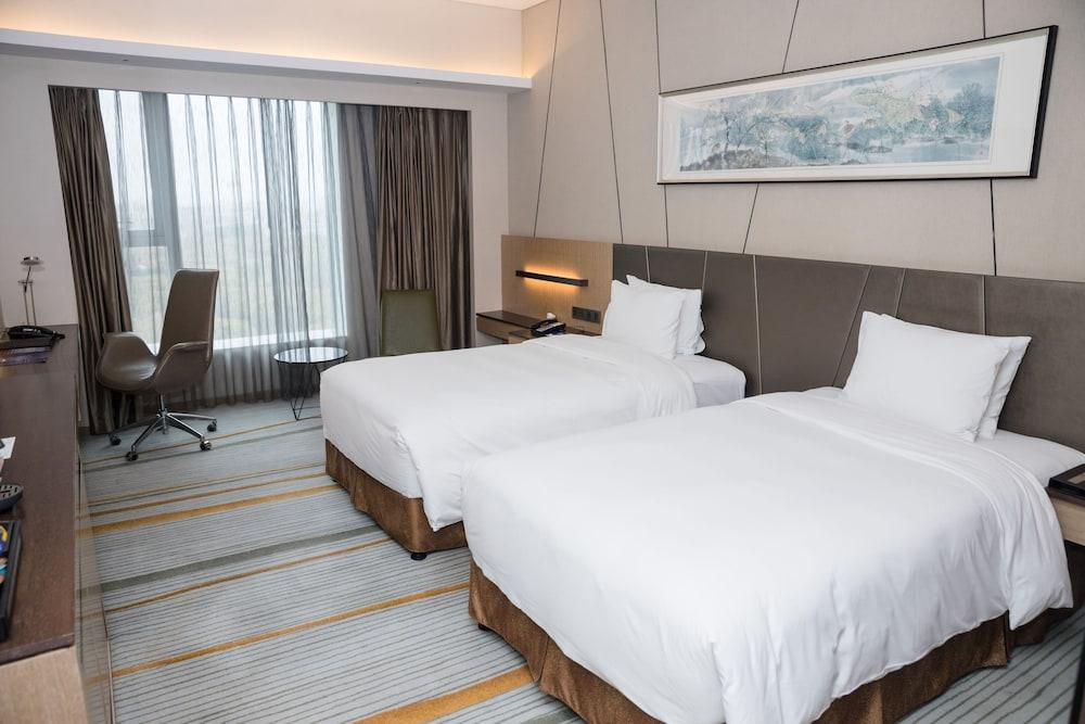 Radisson Blu Shanghai Pudong Jinqiao Exterior photo